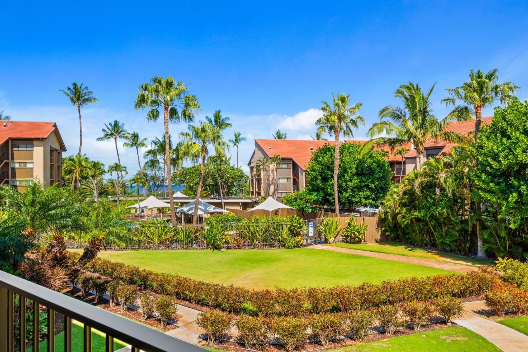 Maui Schooner Resort Kihei Exterior photo